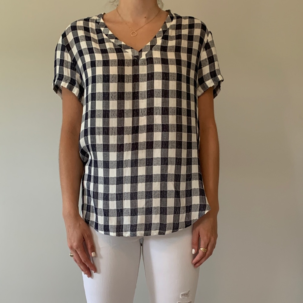 Blue and white checkered top